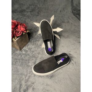 NWOB Women’s Steve Madden Fayna Black suede slip on shoes